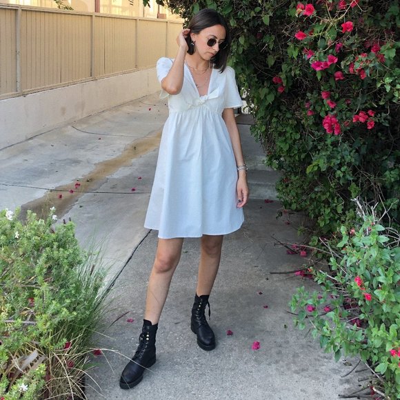 Meet your Posher, Alyssa - Picture 2 of 2